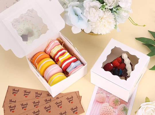 small treat boxes packaging