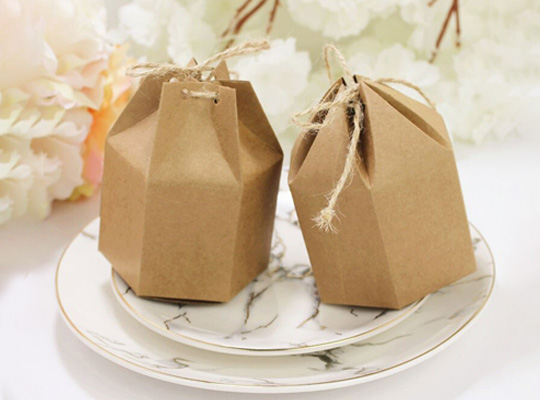 small treat boxes