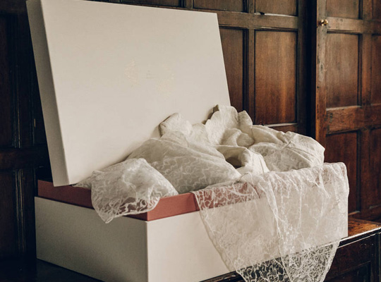 wedding dress boxes bulk